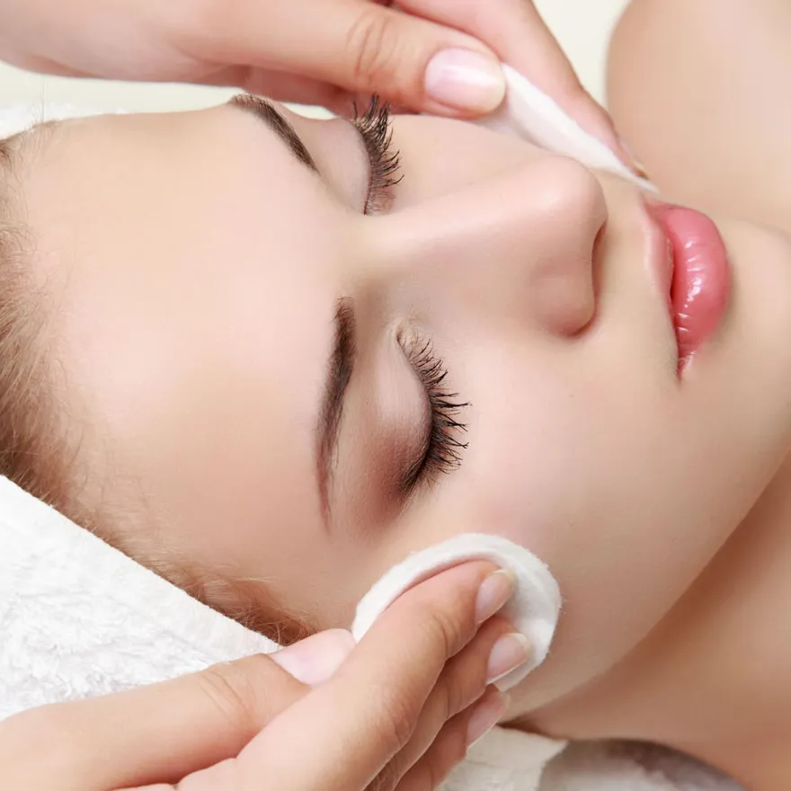Preenchimento facial com equilíbrio